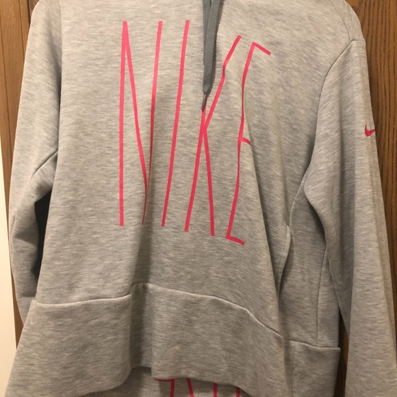 Nike Dryfit Sweater - Picture 1 of 3
